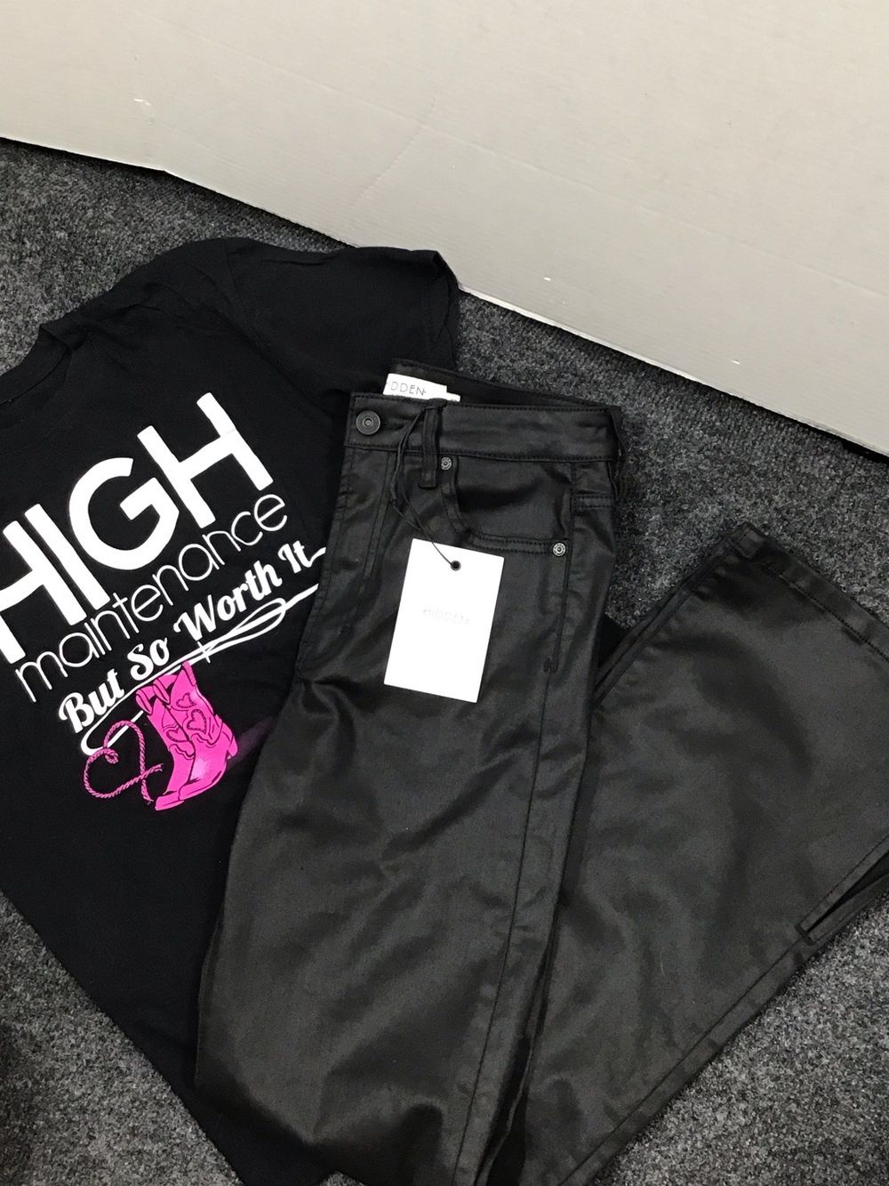 Hidden LA Black Coated Ryan bootcut slit hem jeans 27 + free graphic tee